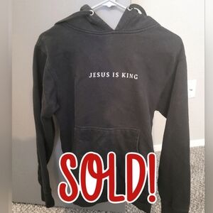 Women's "Jesus is King" Black Sweatshirt S
